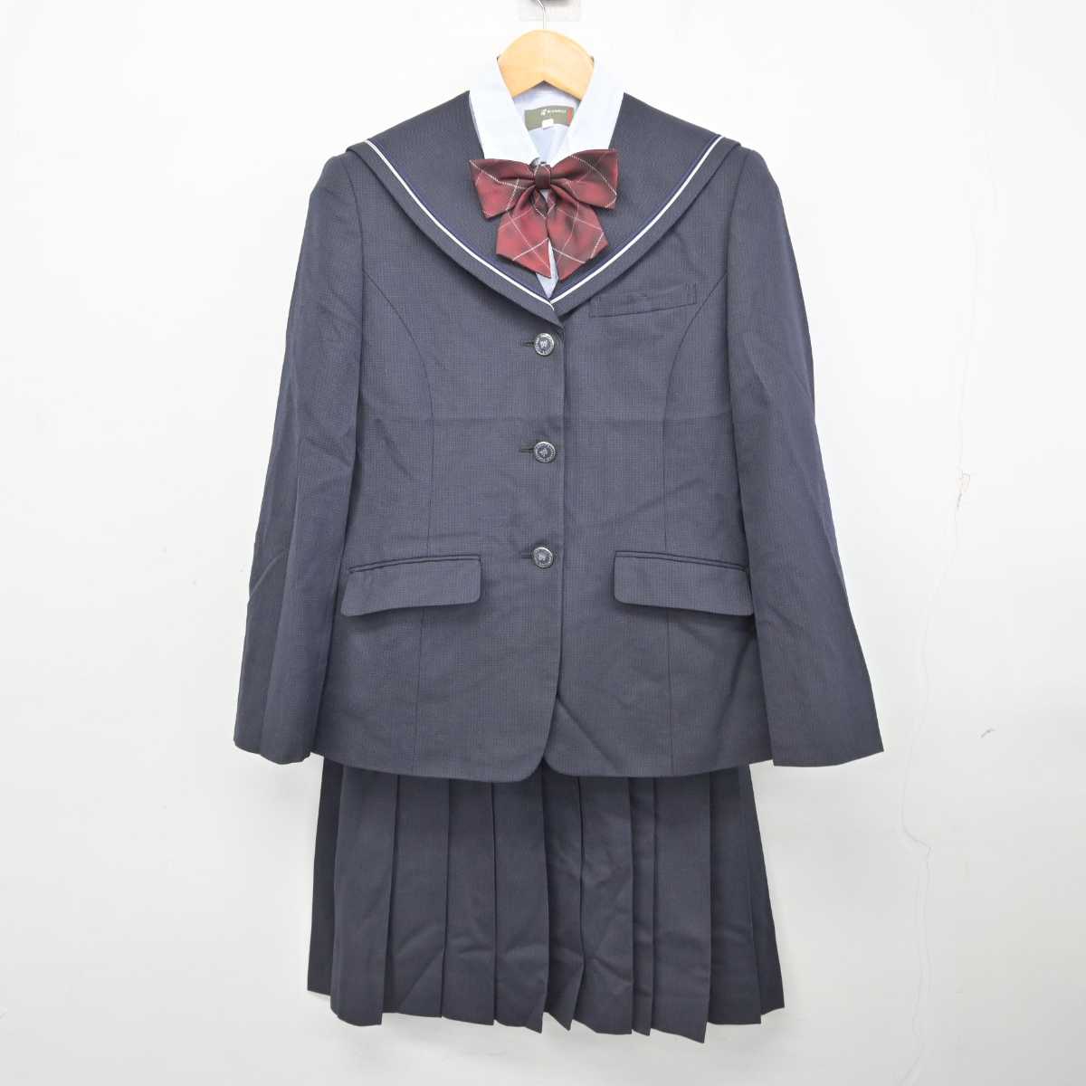 【中古】千葉県 公津の杜中学校 女子制服 4点 (ブレザー・シャツ・スカート) sf077211