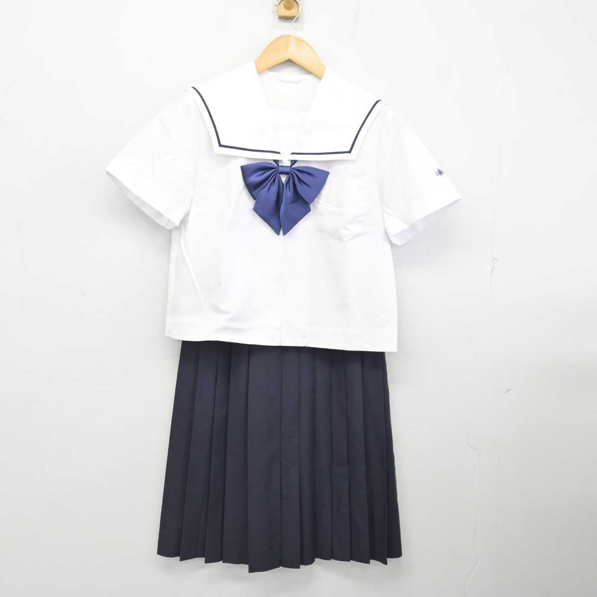 【中古】鹿児島県 加治木高等学校/旧制服 女子制服 3点 (ブラウス・スカート) sf077301