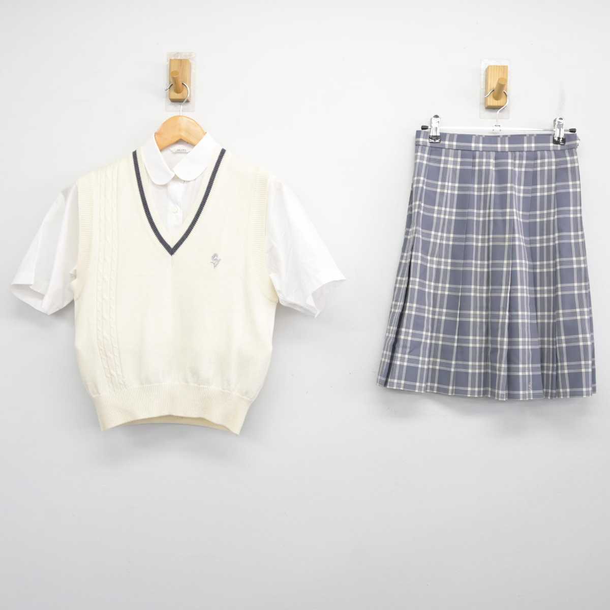 【中古】神奈川県 相模女子大学中学部・高等部 女子制服 3点 (ニットベスト・シャツ・スカート) sf077318