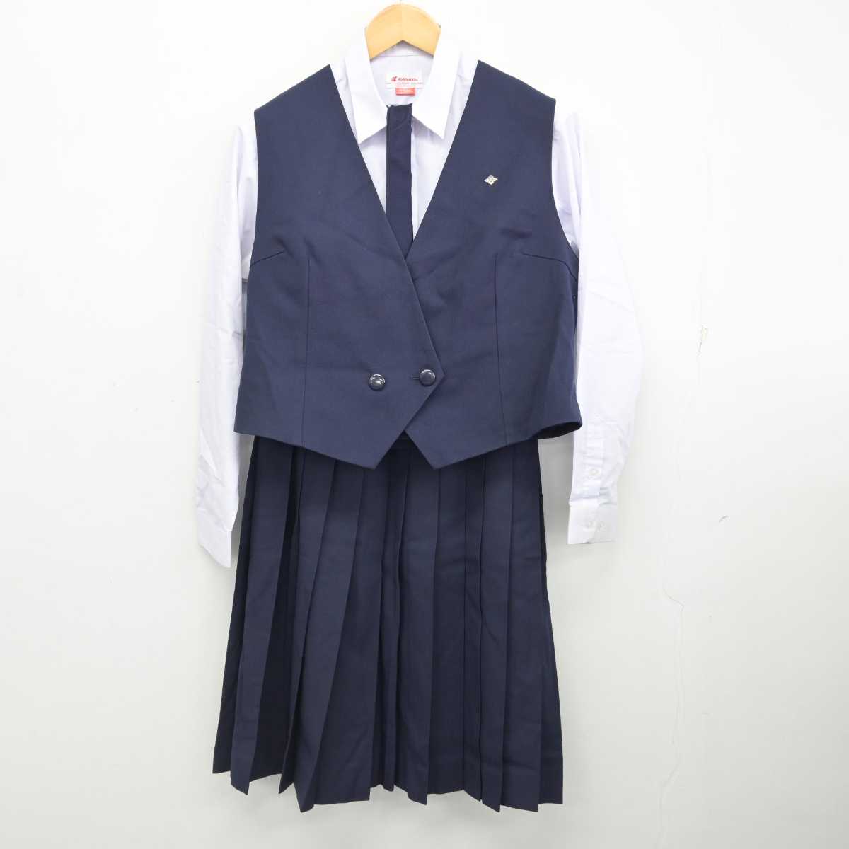 【中古】富山県 雄山高等学校 女子制服 7点 (ブレザー・ベスト・シャツ・スカート) sf077391