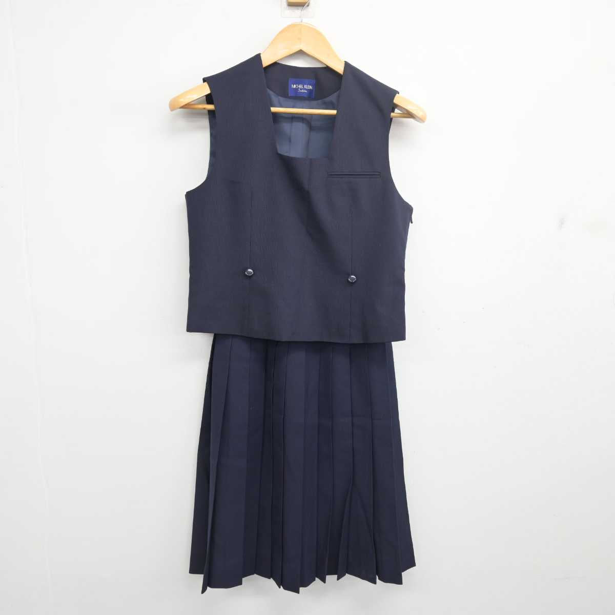 【中古】北海道 光西中学校 女子制服 3点 (ブレザー・ベスト・スカート) sf077430