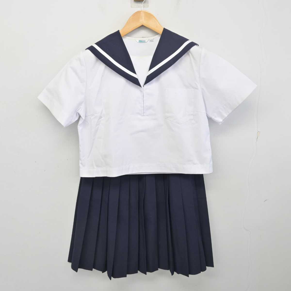 【中古】香川県 飯山中学校 女子制服 2点 (セーラー服・スカート) sf077498