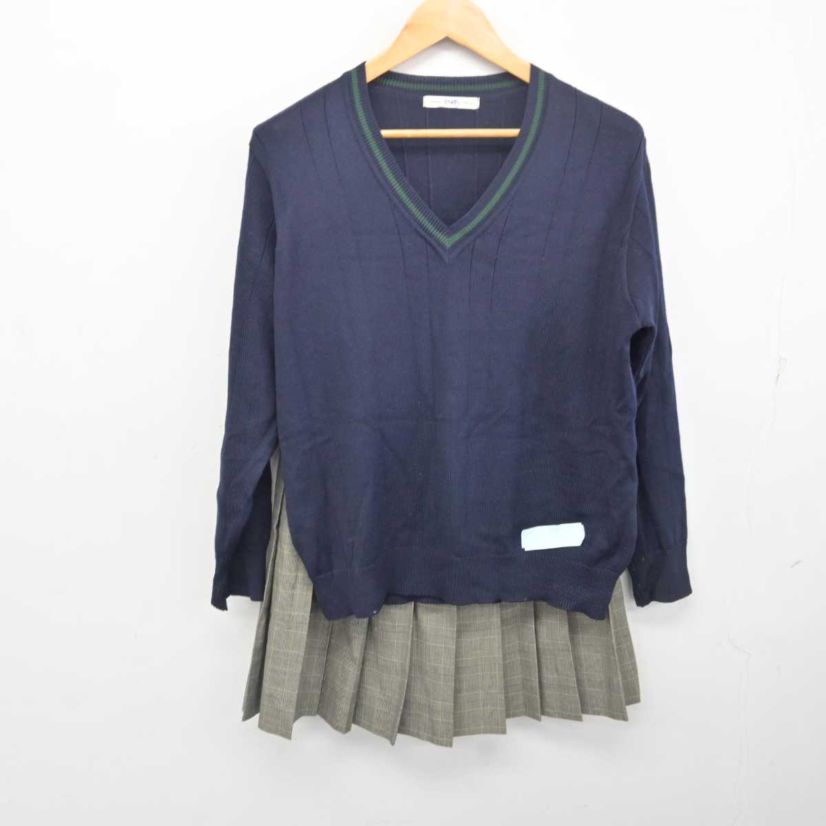 【中古】神奈川県 横浜創英高等学校 女子制服 4点 (ブレザー・ニット・スカート) sf077521