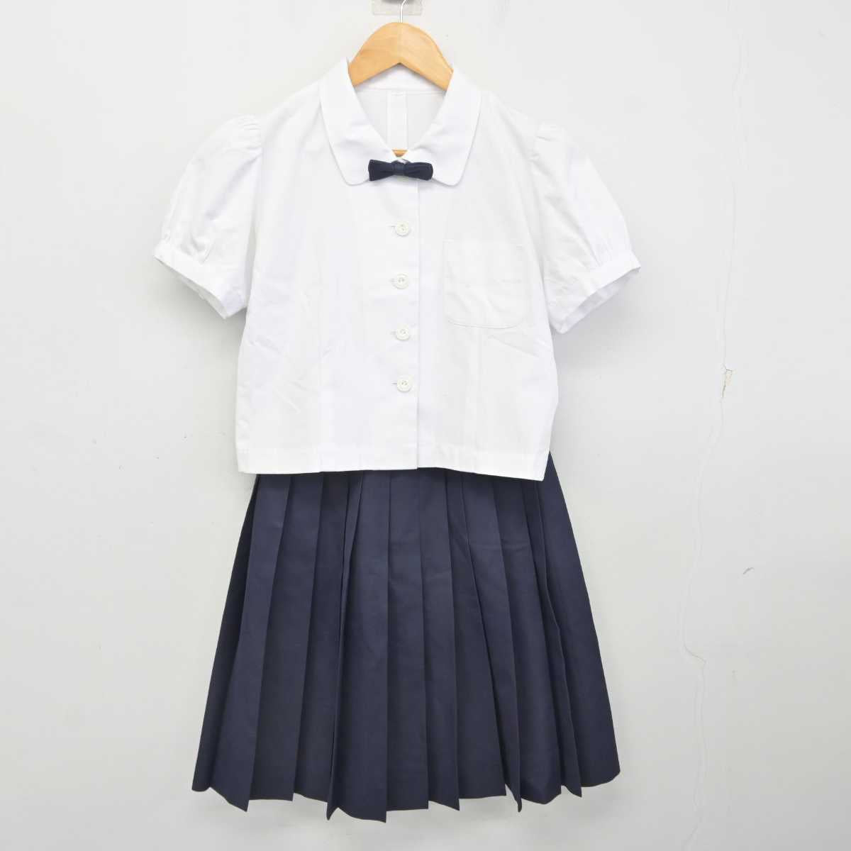 【中古】青森県 弘前高等学校 女子制服 3点 (ブラウス・スカート) sf077532