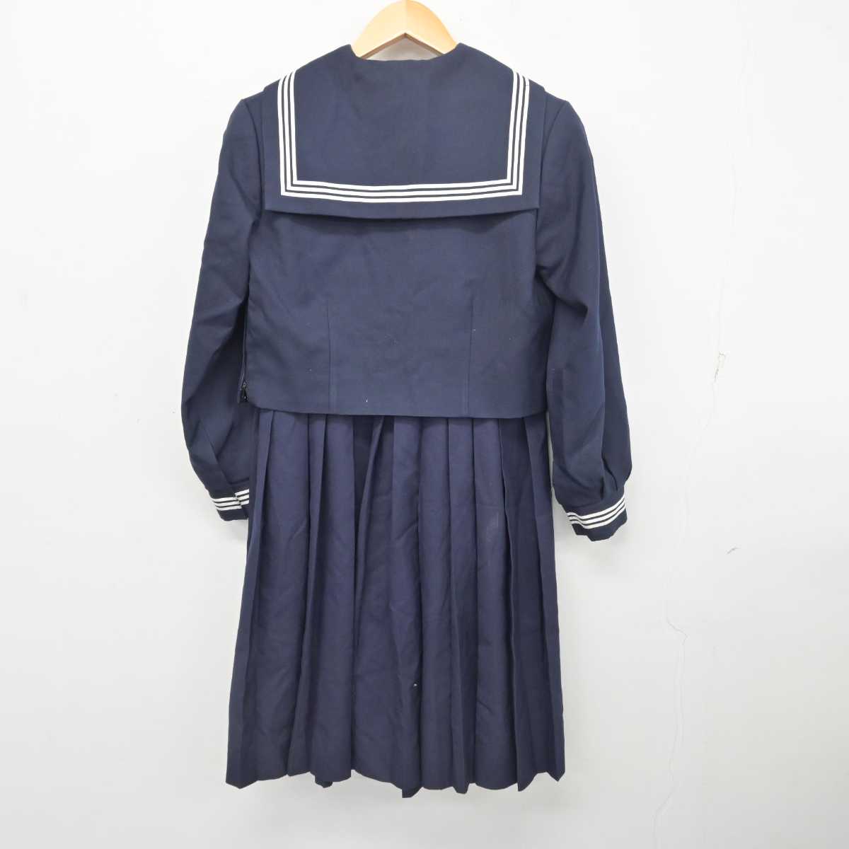 【中古】東京都 葛飾区立金町中学校 女子制服 2点 (セーラー服・ジャンパースカート) sf077560