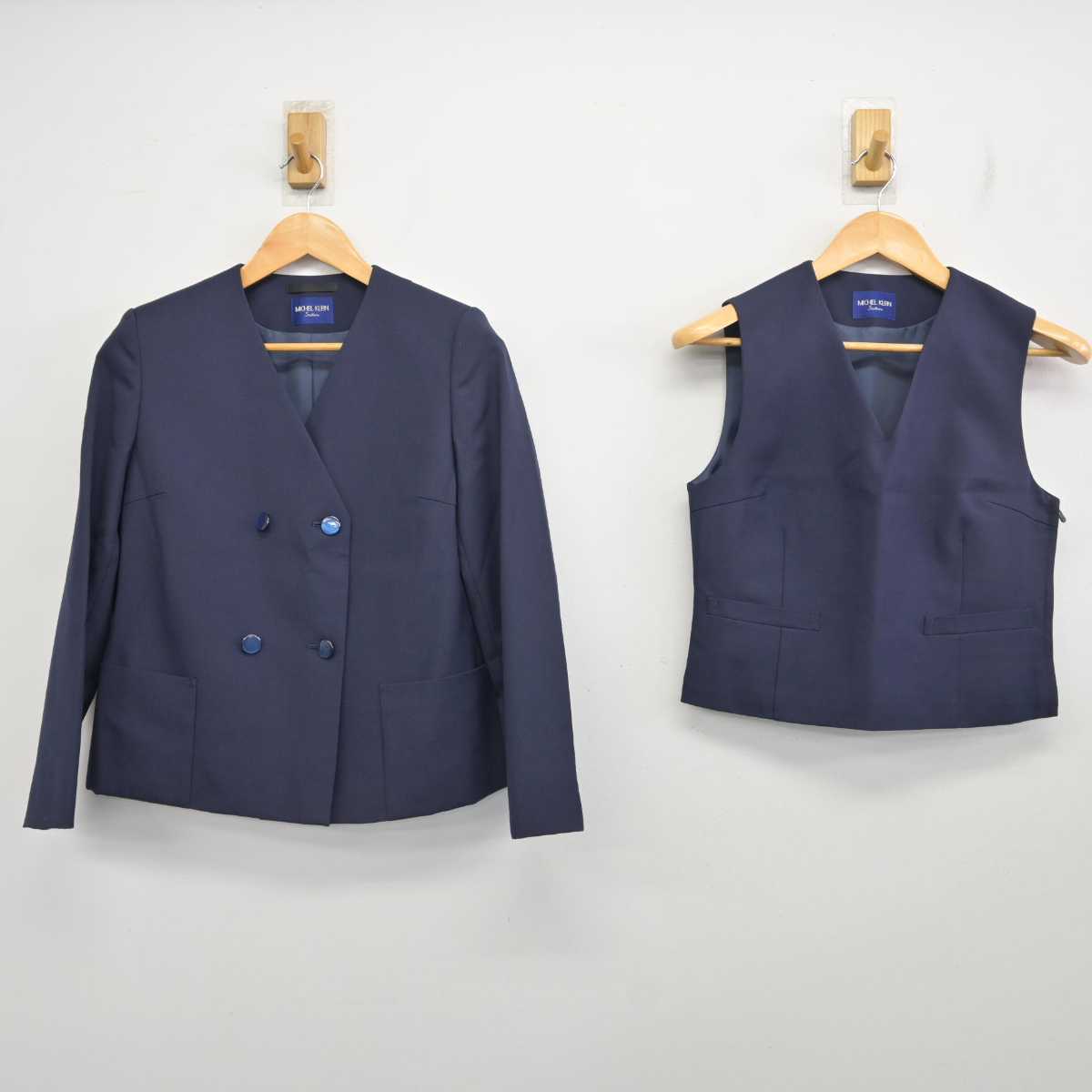 【中古】栃木県 足利市立北中学校 女子制服 3点 (ブレザー・ベスト・スカート) sf077587