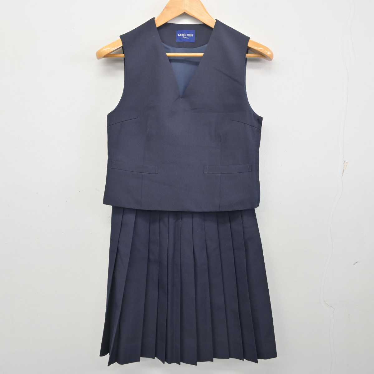 【中古】栃木県 足利市立北中学校 女子制服 2点 (ベスト・スカート) sf077589