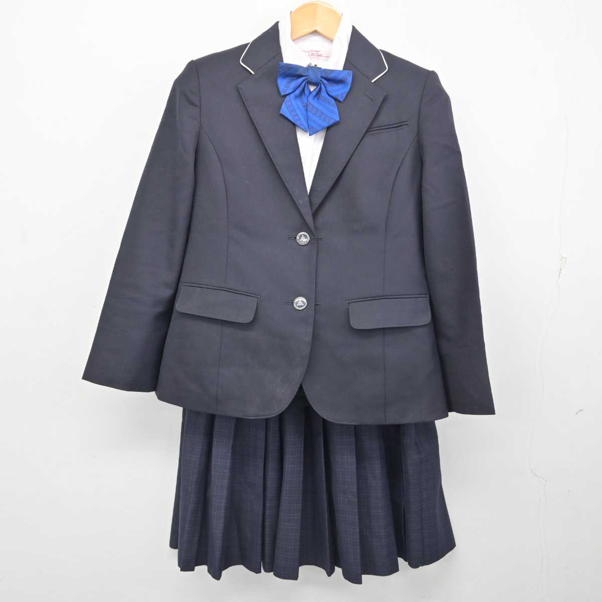 【中古】福岡県 福岡市内中学標準服 女子制服 4点 (ブレザー・シャツ・スカート) sf077596