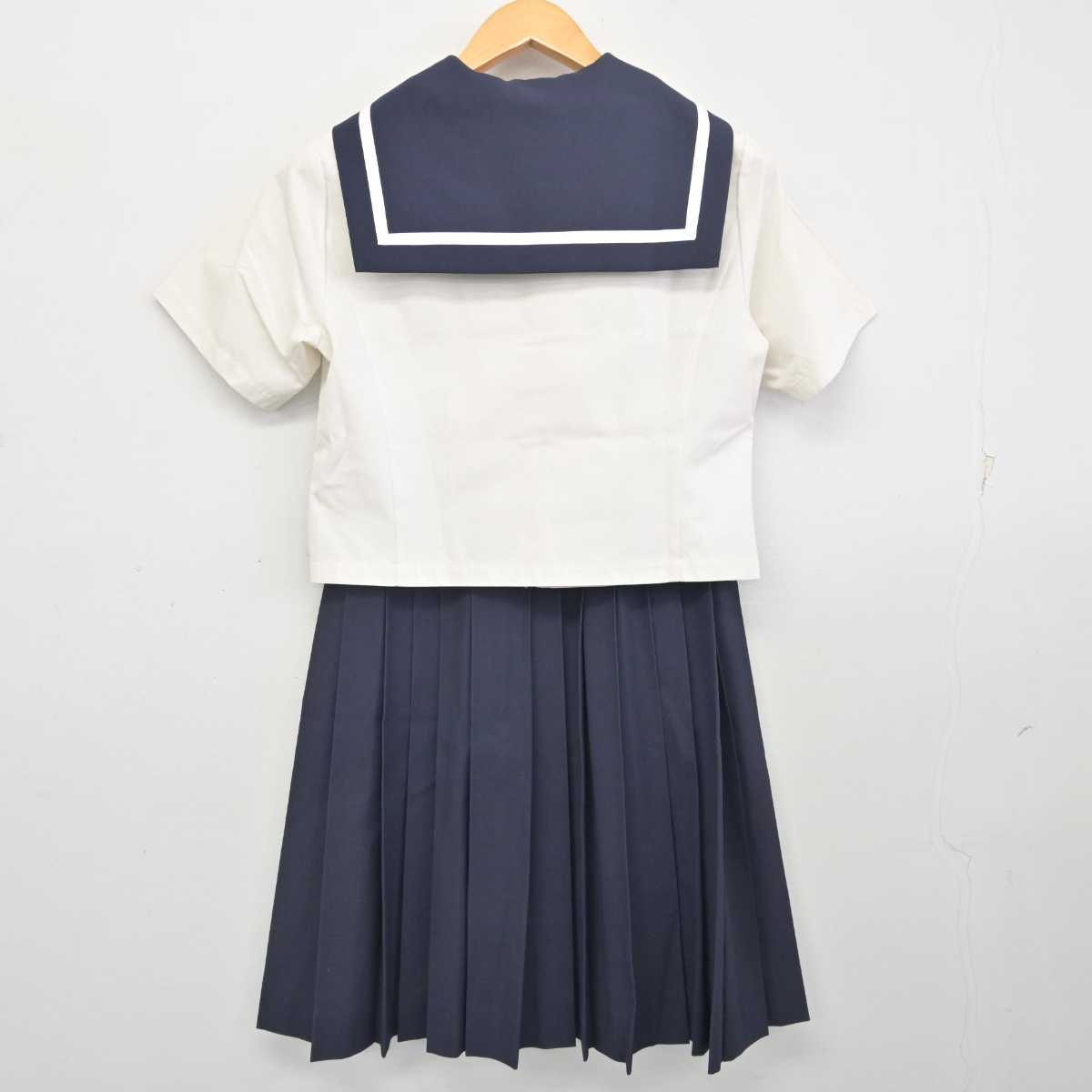 【中古】愛知県 神沢中学校 女子制服 4点 (セーラー服・スカート) sf077711