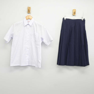 【中古】埼玉県 瓦葺中学校 女子制服 2点 (シャツ・スカート) sf077736