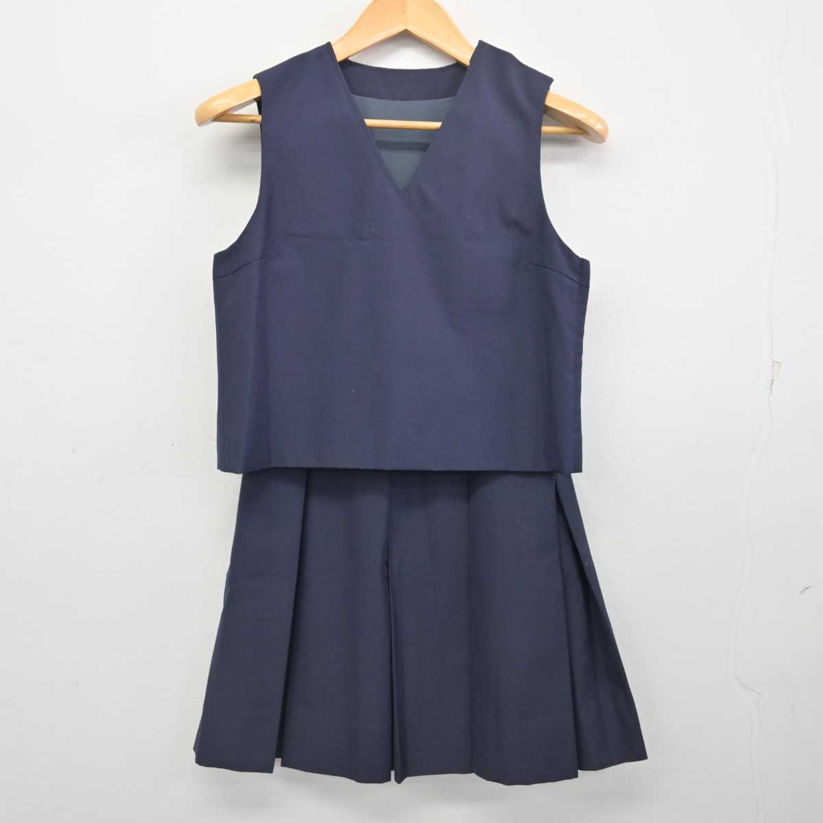 【中古】神奈川県 横浜市立西谷中学校 女子制服 2点 (ベスト・スカート) sf077839