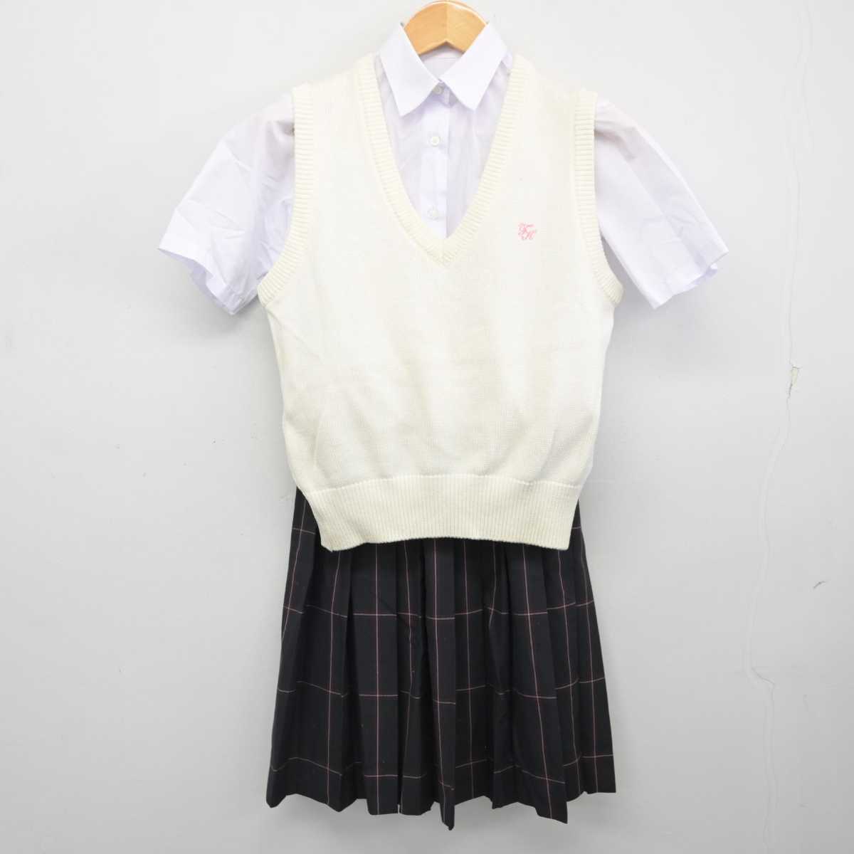 【中古】東京都 滝野川紅葉中学校 女子制服 3点 (ニットベスト・シャツ・スカート) sf077852