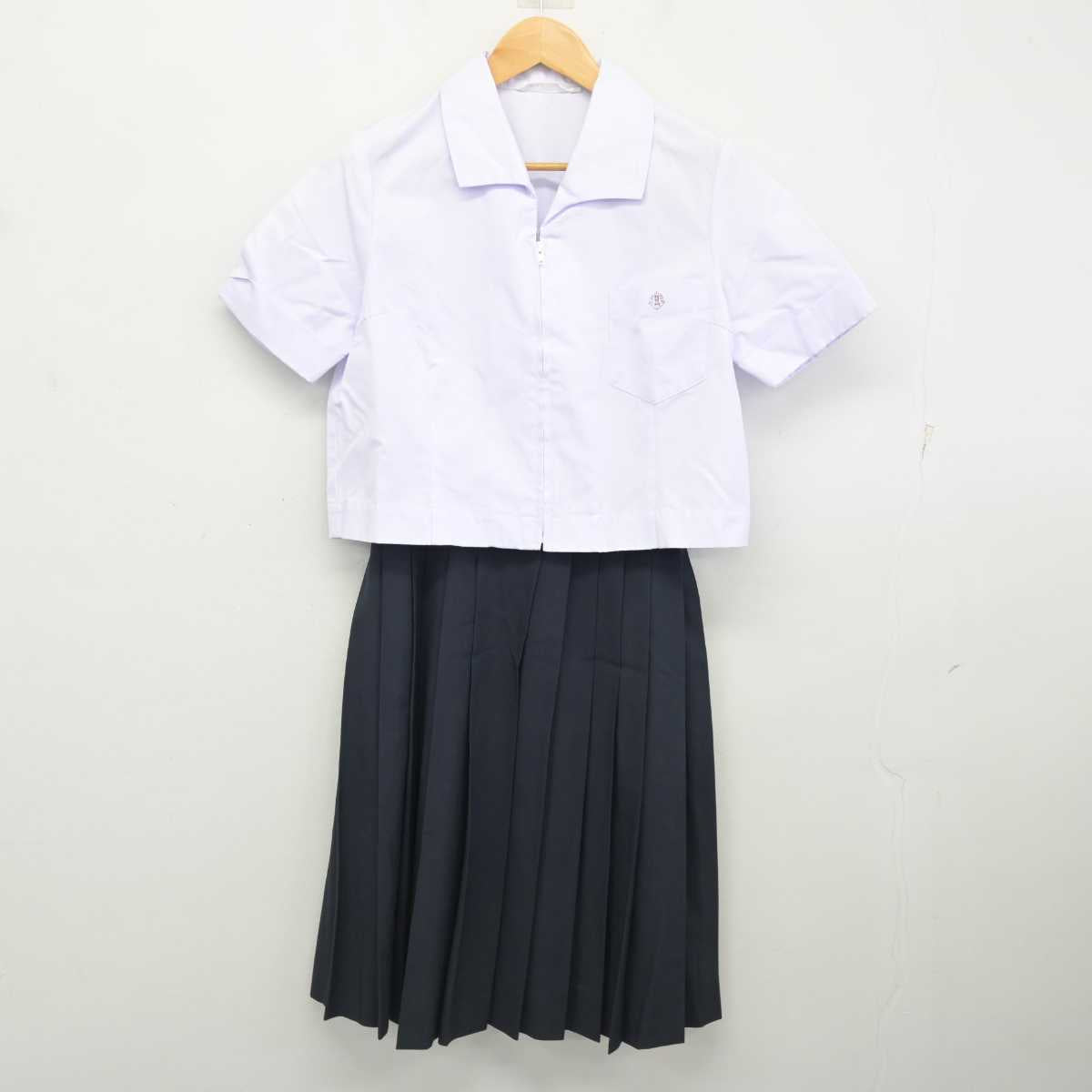 【中古】愛知県 豊橋商業高等学校/旧制服 女子制服 3点 (シャツ・スカート) sf077870