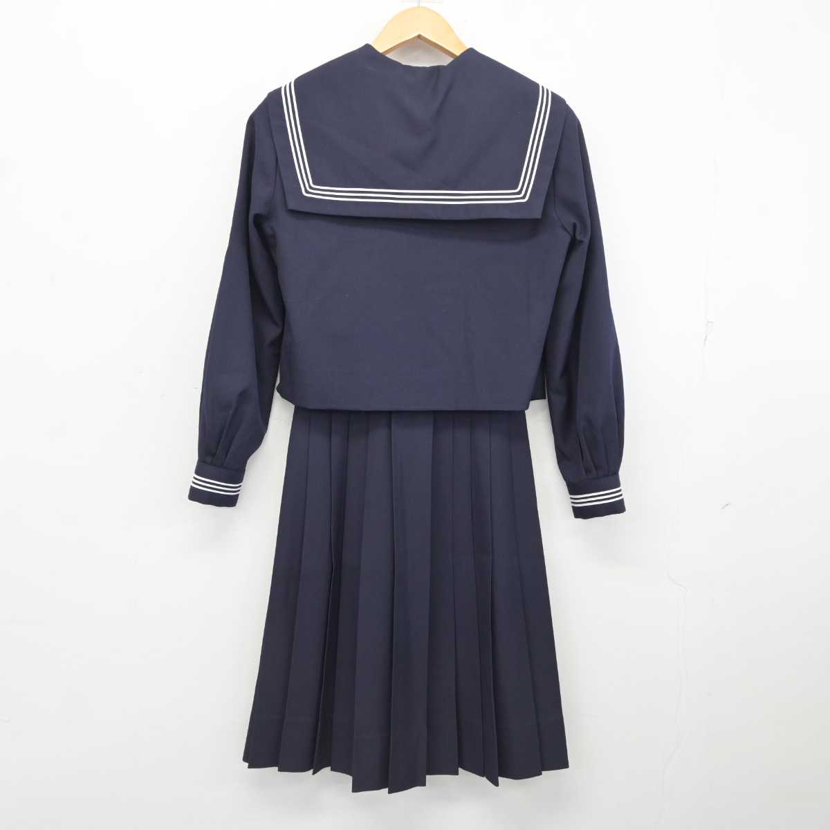 【中古】大阪府 金蘭会高等学校・中学校 女子制服 3点 (セーラー服・スカート) sf077872