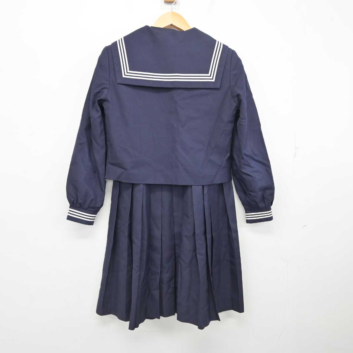 【中古】茨城県 水戸第三高等学校 女子制服 2点 (セーラー服・ジャンパースカート) sf077901