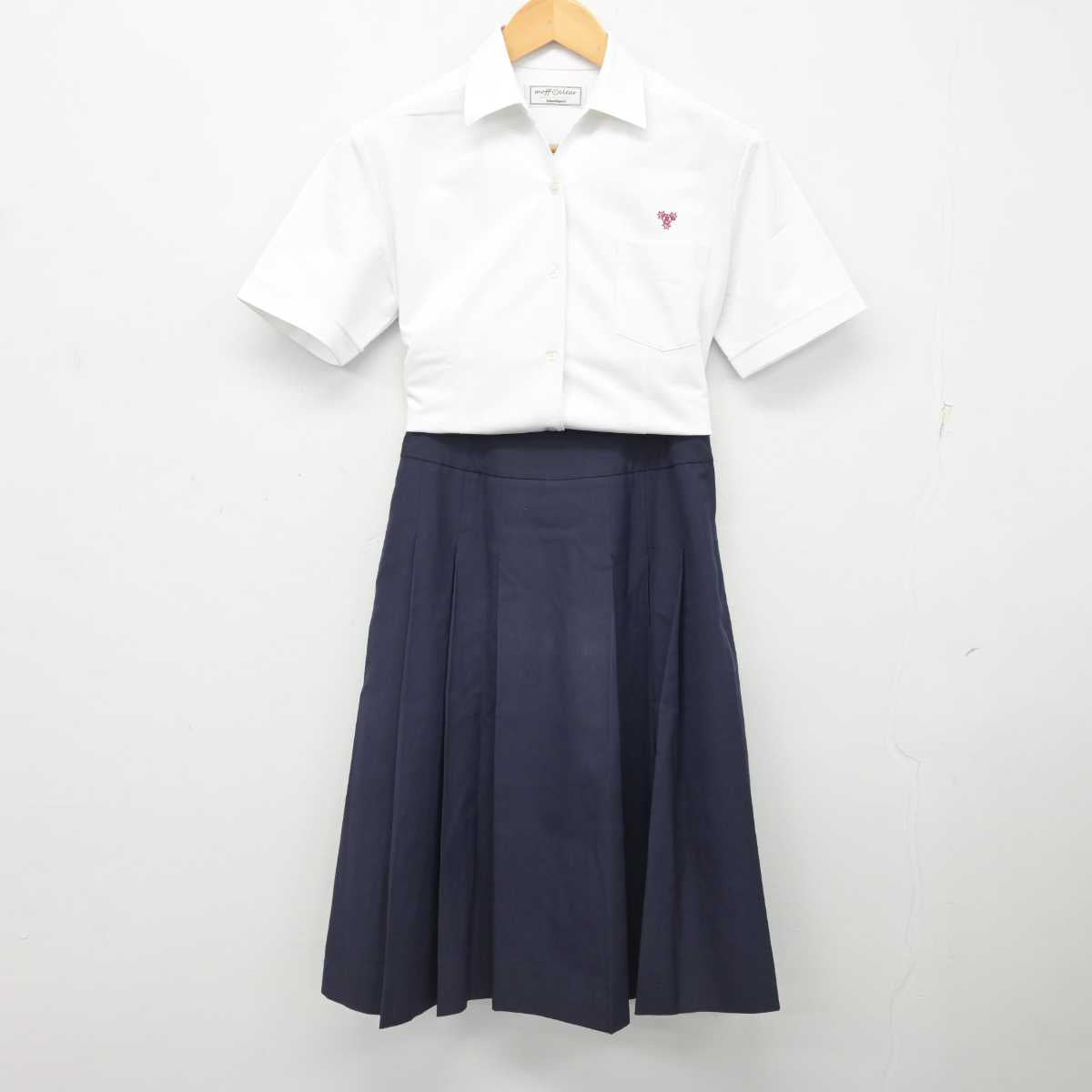 【中古】福岡県 東筑高等学校 女子制服 3点 (シャツ・スカート) sf077907