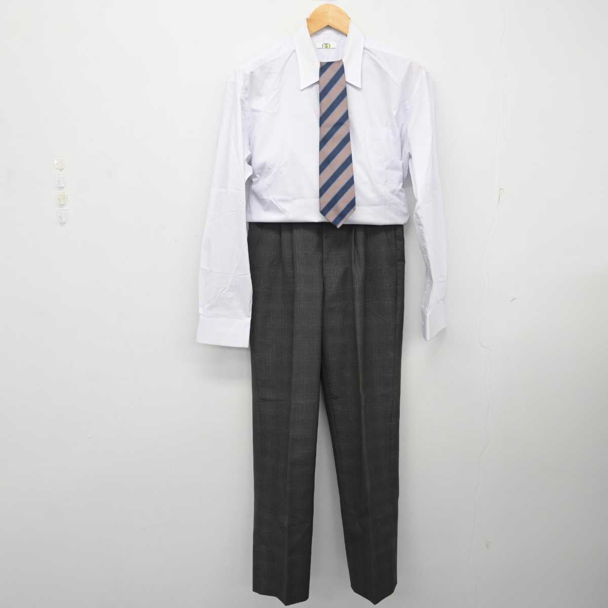 【中古】神奈川県 藤沢工科高等学校 男子制服 4点 (ブレザー・シャツ・ズボン) sf077926