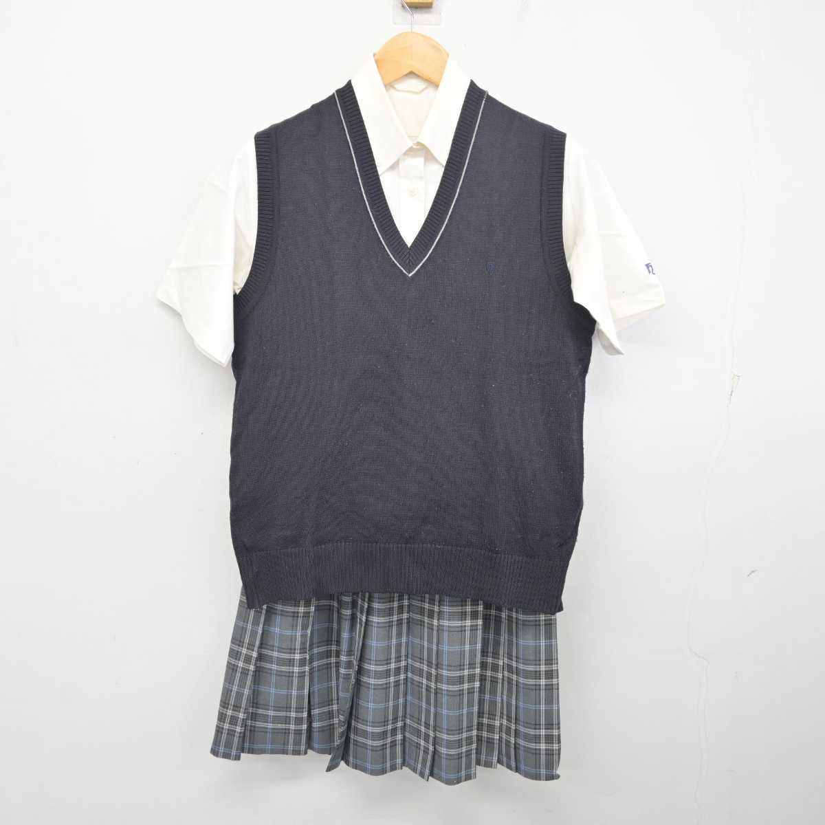 【中古】埼玉県 細田学園高等学校/旧制服 女子制服 3点 (ニットベスト・シャツ・スカート) sf077985