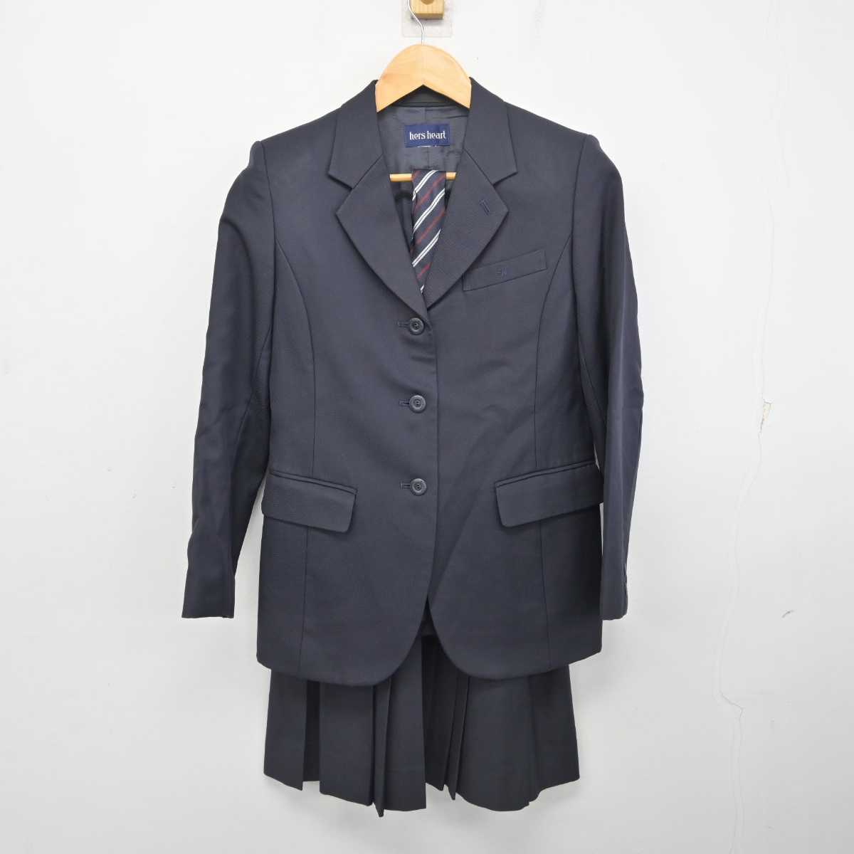 【中古】東京都 吉祥女子高等学校 女子制服 4点 (ブレザー・ニット・スカート) sf077986