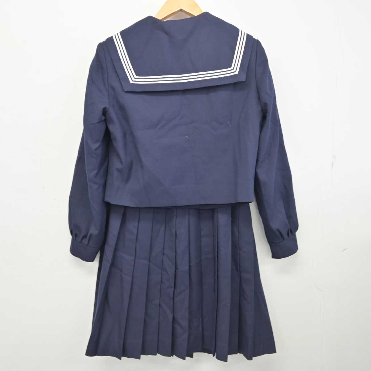 【中古】福岡県 津屋崎中学校 女子制服 3点 (セーラー服・スカート) sf078250