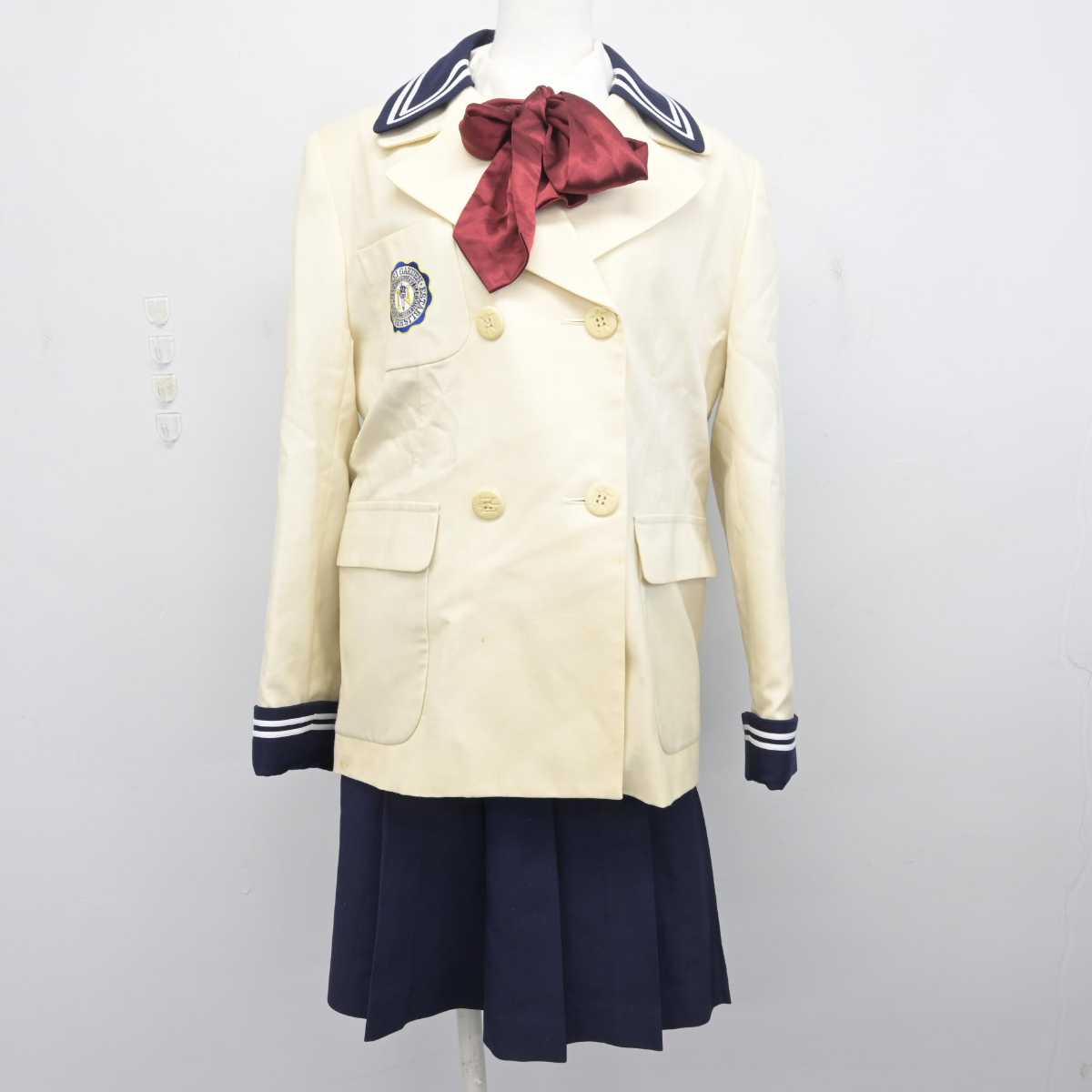 【中古】三重県 日生学園第一高等学校/旧制服 女子制服 5点 (ブレザー・シャツ・スカート) sf078272