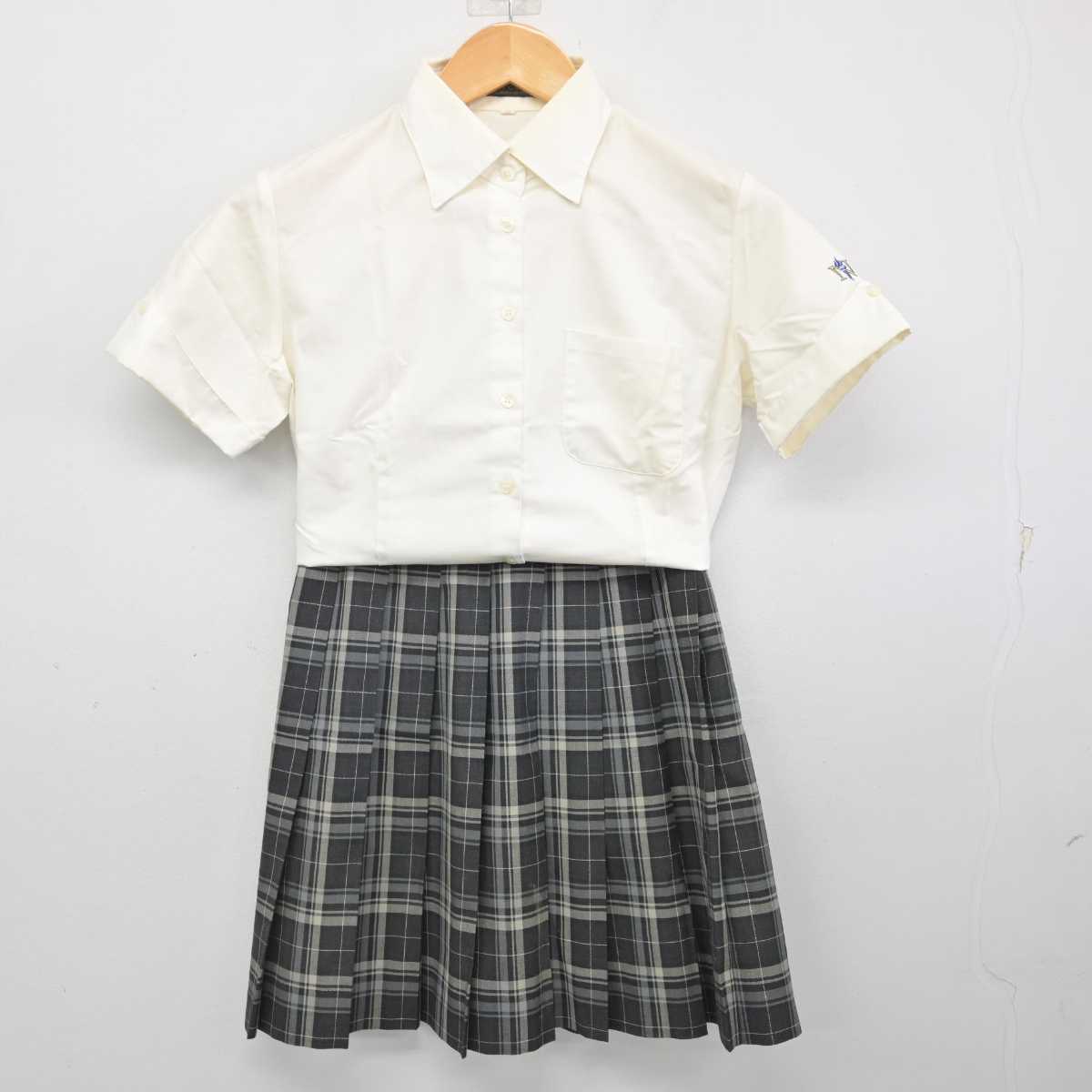 【中古】三重県 日生学園第一高等学校 女子制服 4点 (シャツ・スカート) sf078277