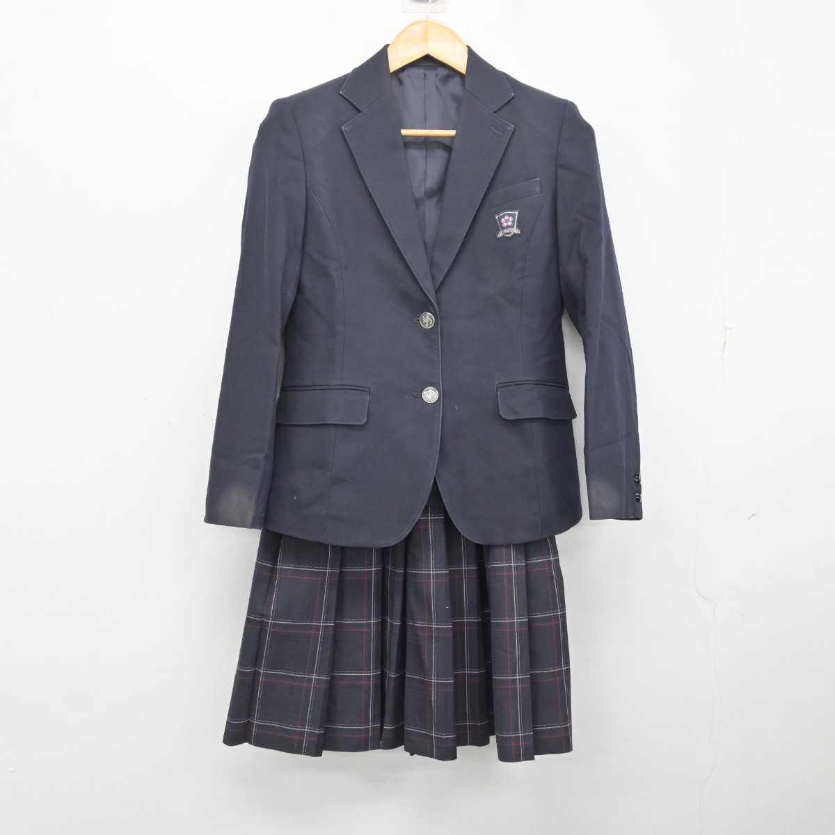 【中古】東京都 江北桜中学校 女子制服 3点 (ブレザー・スカート) sf078327