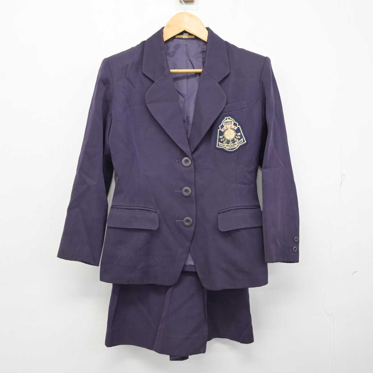 【中古】岡山県 川崎医療短期大学 女子制服 3点 (ブレザー・ベスト・その他アイテム) sf078328