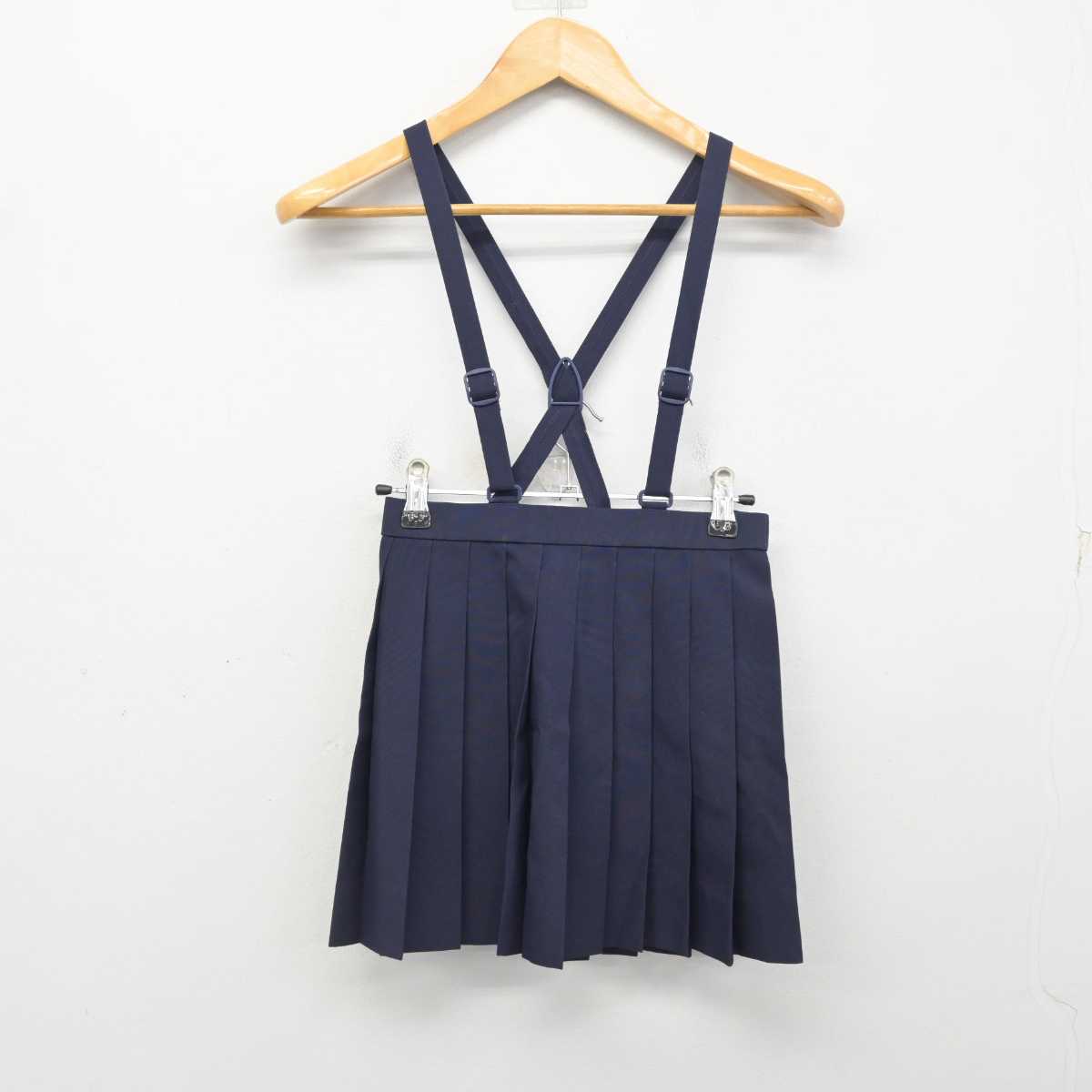 【中古】東京都 芝小学校 女子制服 3点 (ニットベスト・ニットベスト・スカート) sf078338