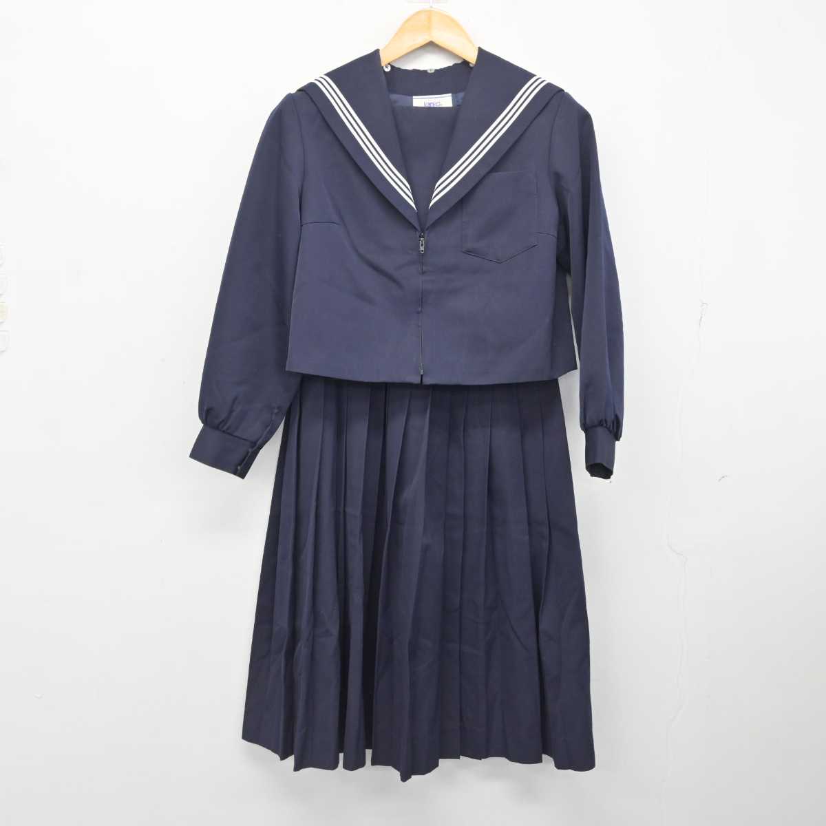 【中古】愛知県 美川中学校 女子制服 2点 (セーラー服・スカート) sf078346