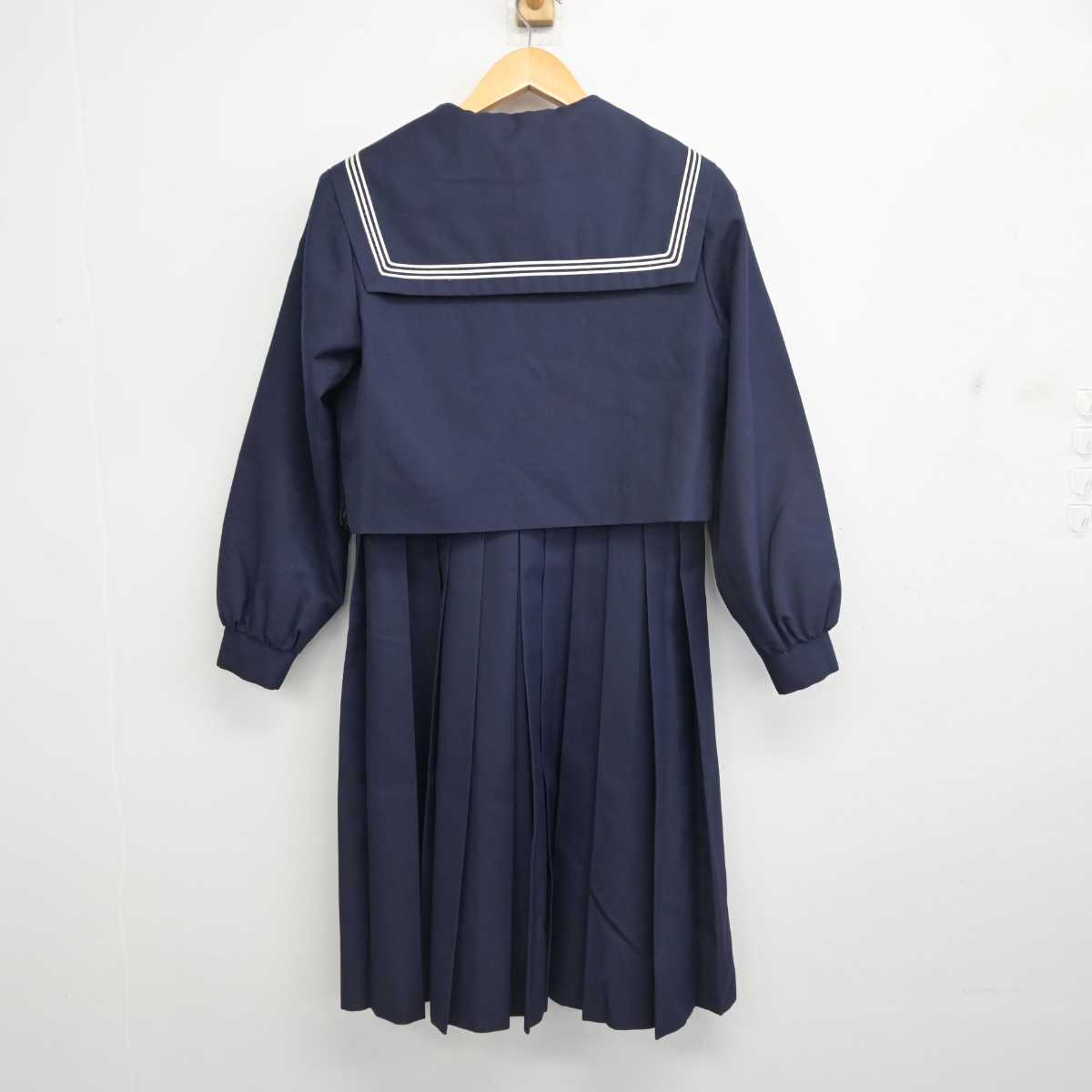 【中古】福岡県 香椎第二中学校 女子制服 3点 (セーラー服・ジャンパースカート) sf078368