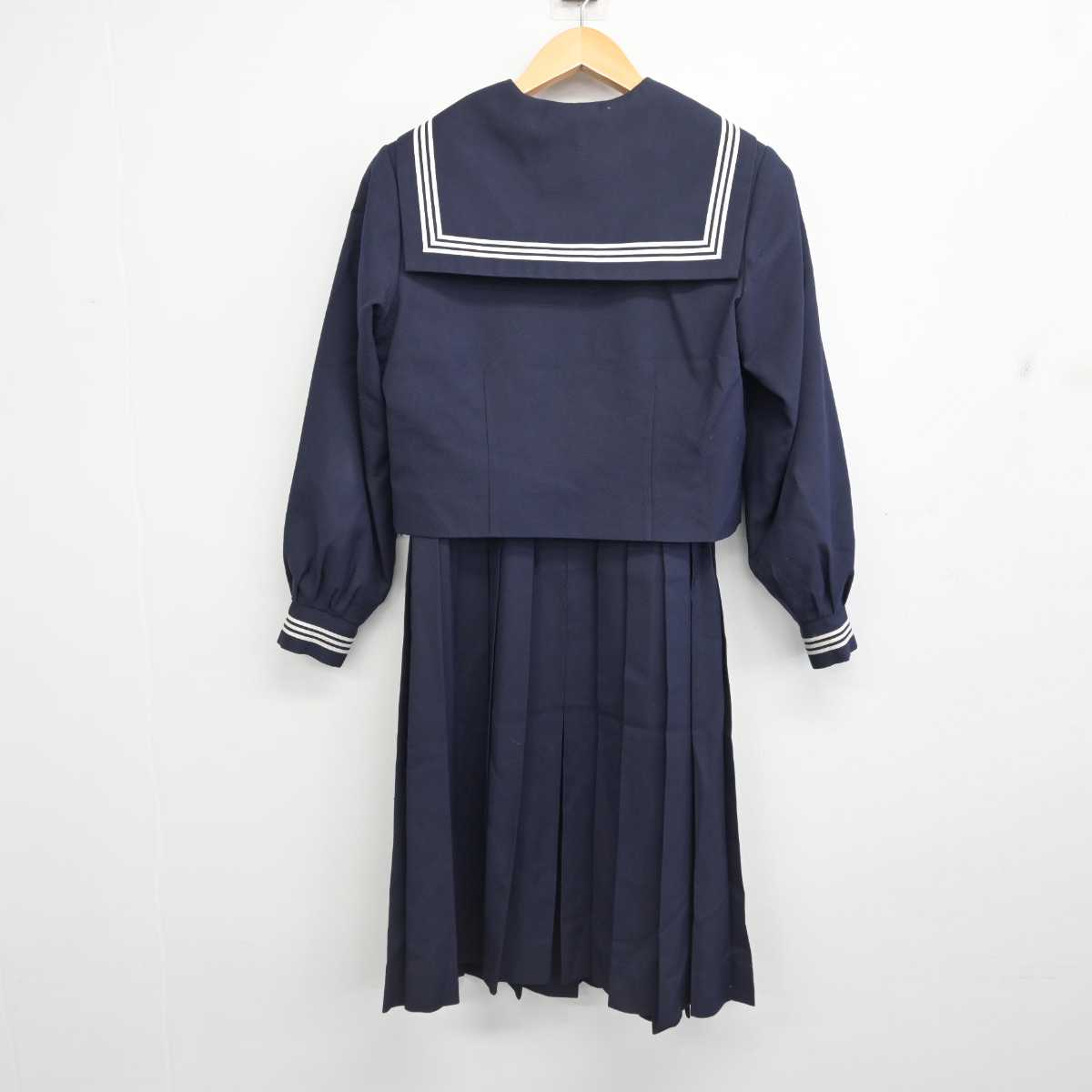 【中古】茨城県 取手東中学校 女子制服 3点 (セーラー服・ジャンパースカート) sf078387