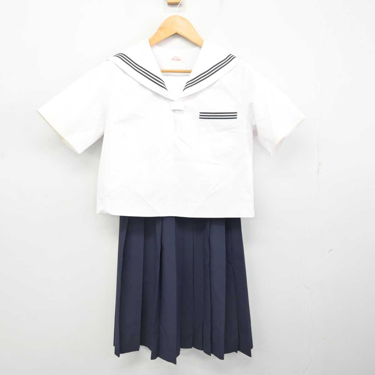 【中古】広島県 高西中学校 女子制服 2点 (セーラー服・スカート) sf078434