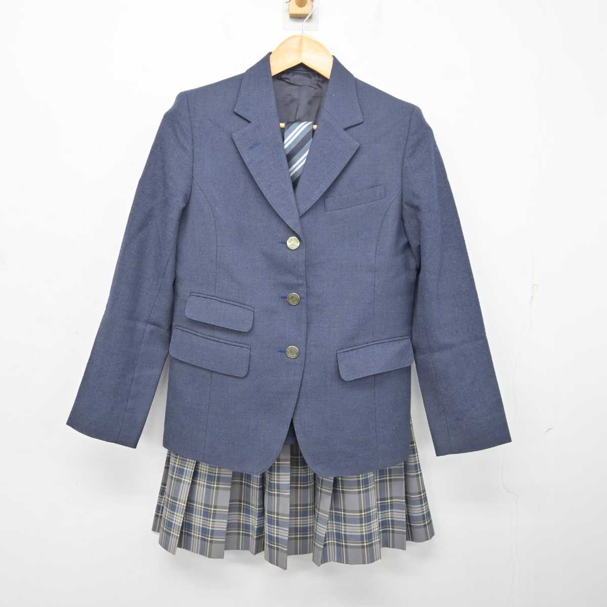 【中古】神奈川県 湘南学院高等学校 女子制服 4点 (ブレザー・スカート) sf078484