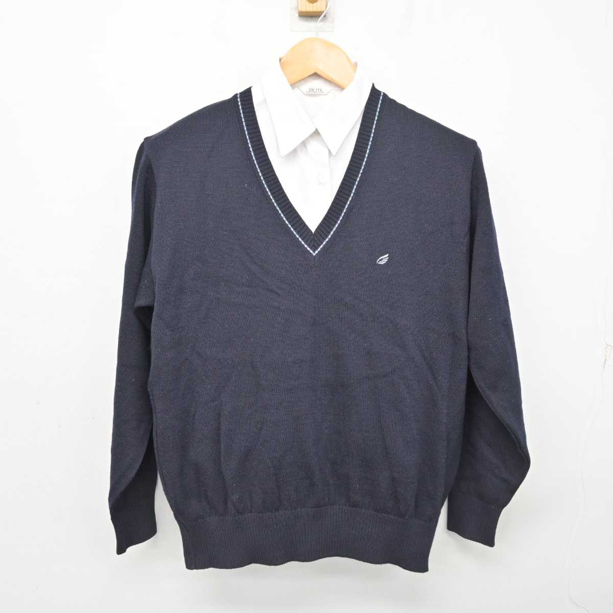 【中古】東京都 青井高等学校 女子制服 2点 (ニット・シャツ) sf078506