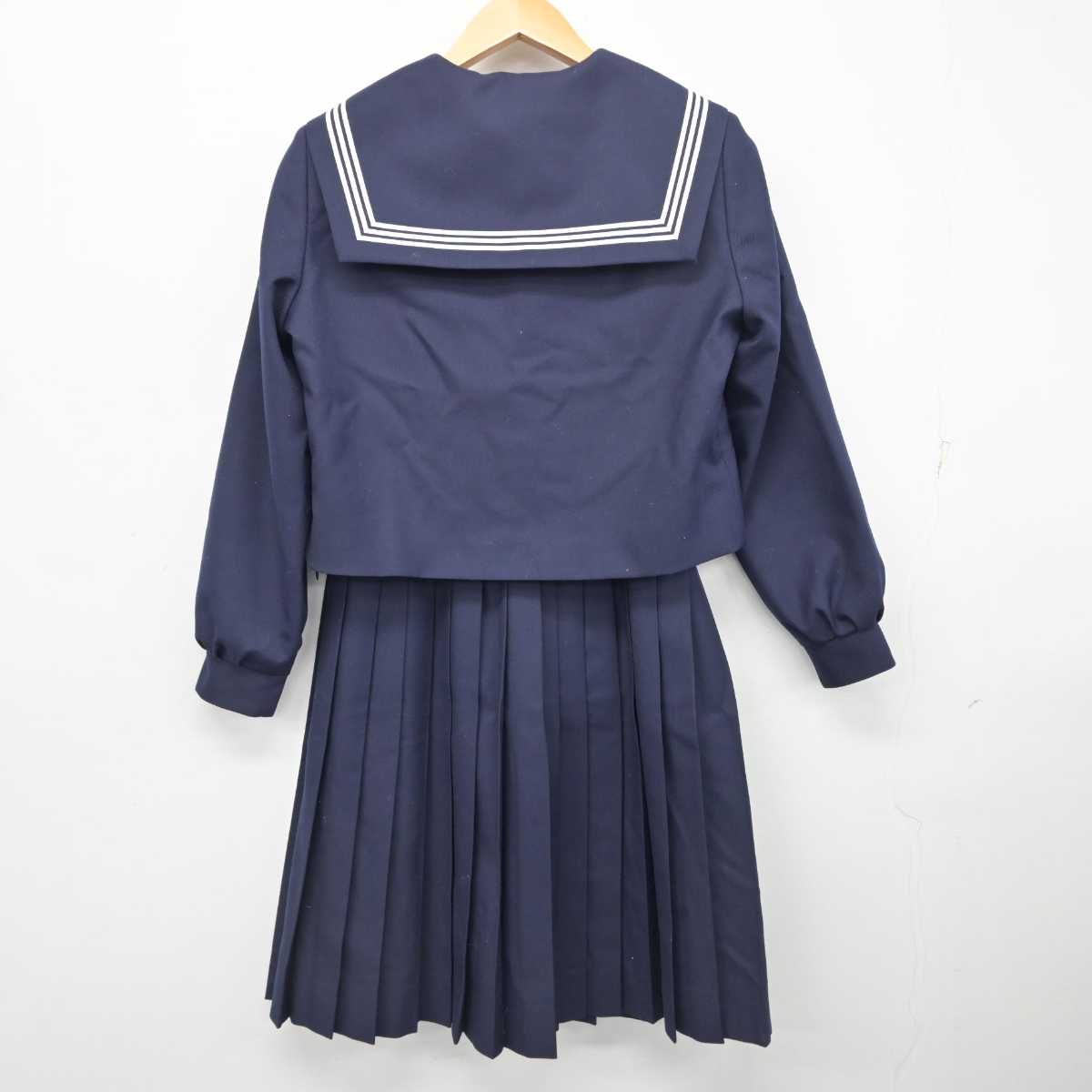 【中古】岐阜県 赤坂中学校 女子制服 3点 (セーラー服・スカート) sf078570