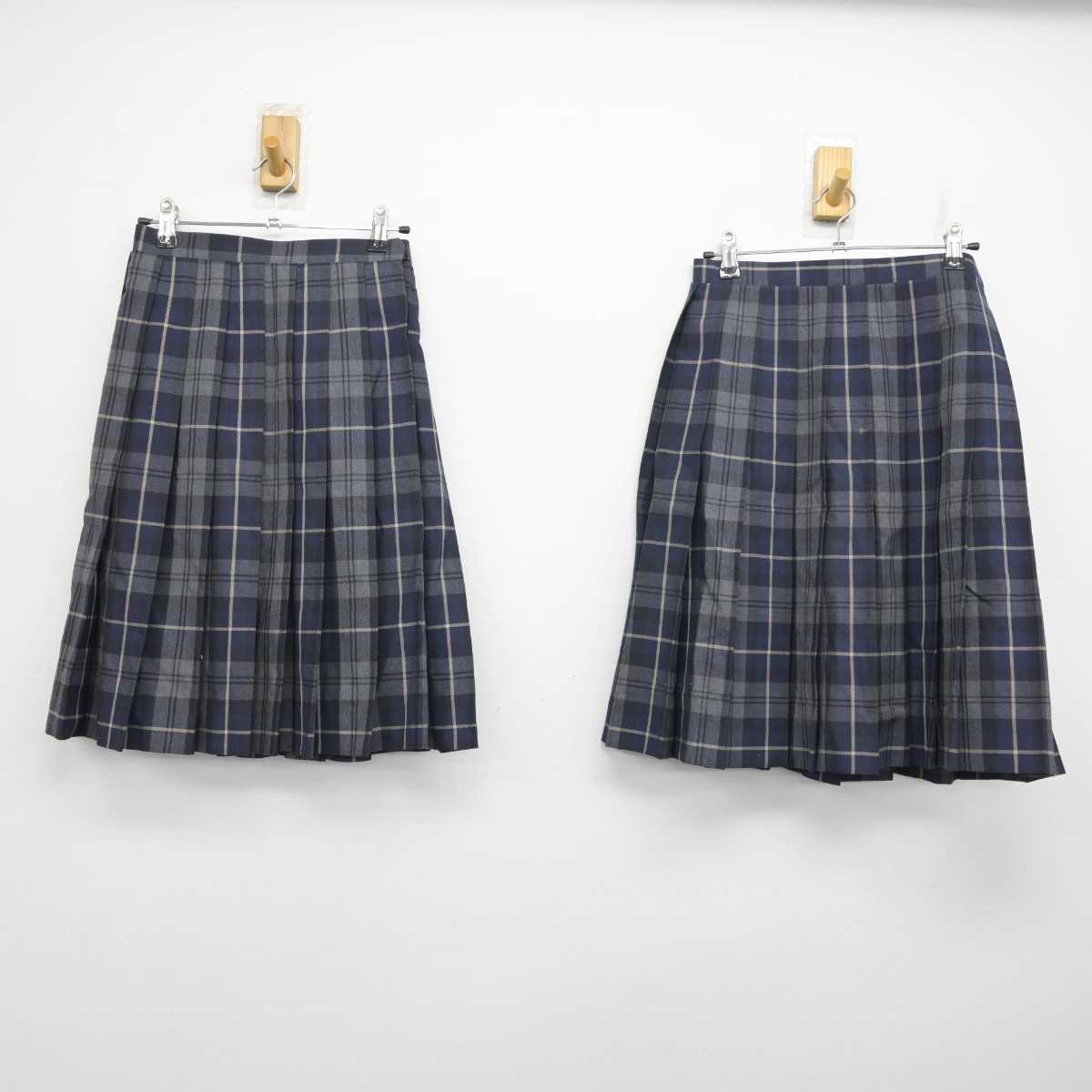 【中古】東京都 上板橋第二中学校 女子制服 4点 (ブレザー・スカート) sf078573