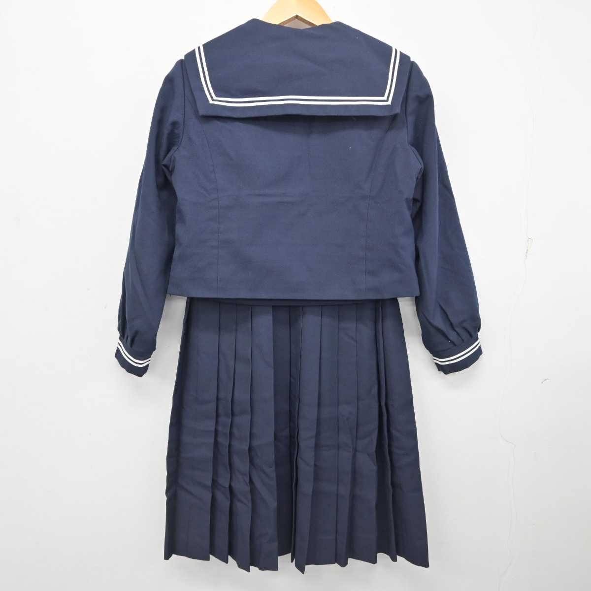 【中古】福島県 湯本第二中学校 女子制服 3点 (セーラー服・スカート) sf078579