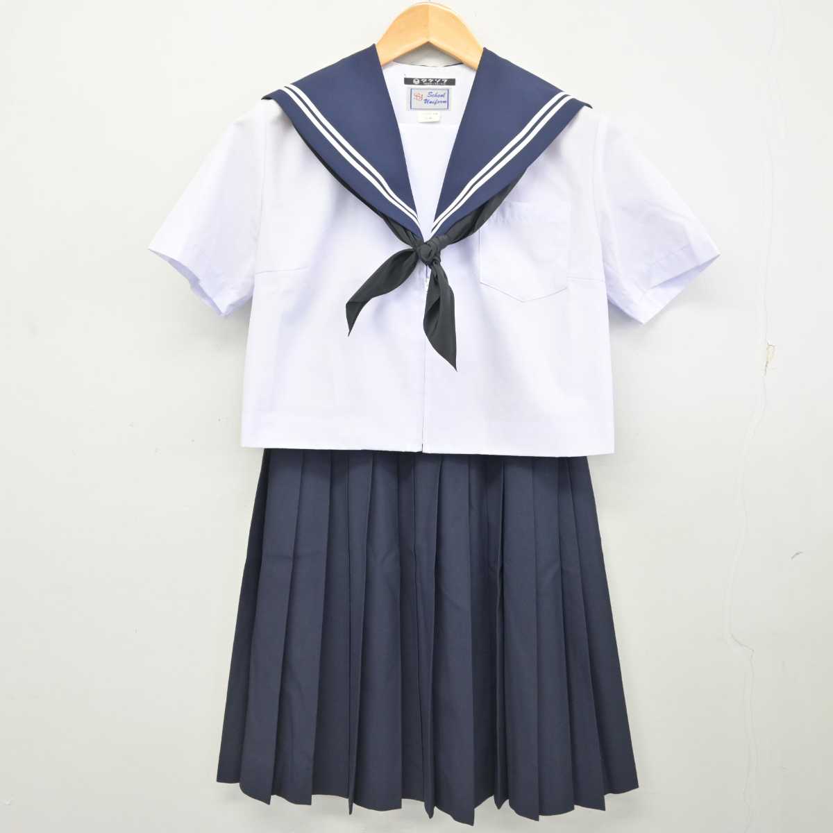 【中古】愛知県 横須賀中学校 女子制服 3点 (セーラー服・スカート) sf078585