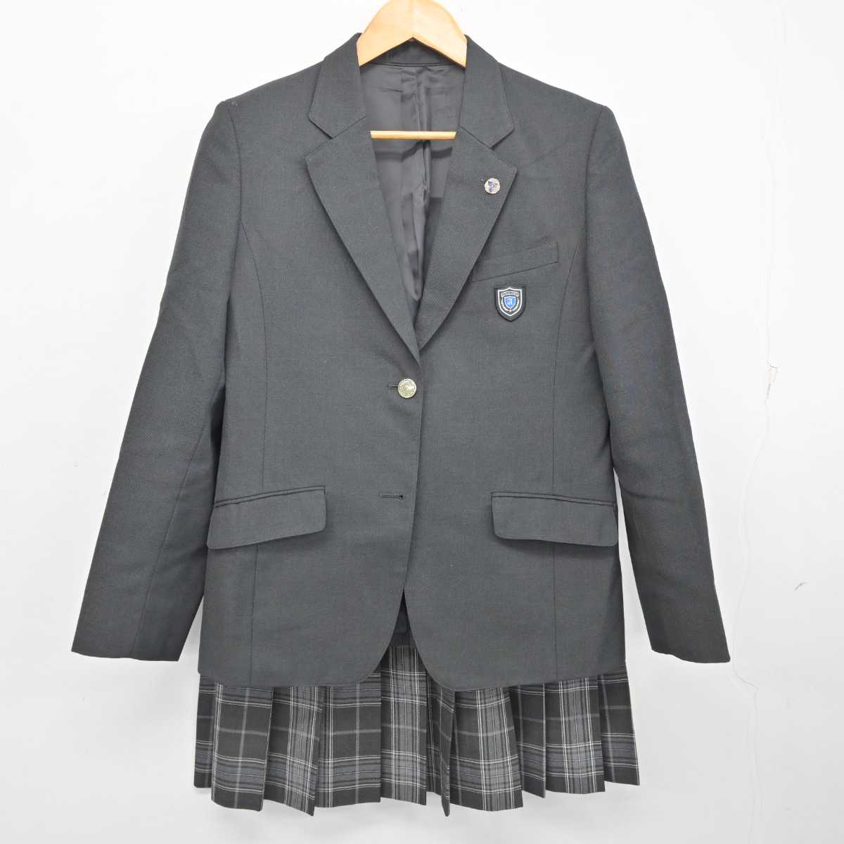 【中古】神奈川県 有馬高等学校 女子制服 3点 (ブレザー・スカート) sf078588