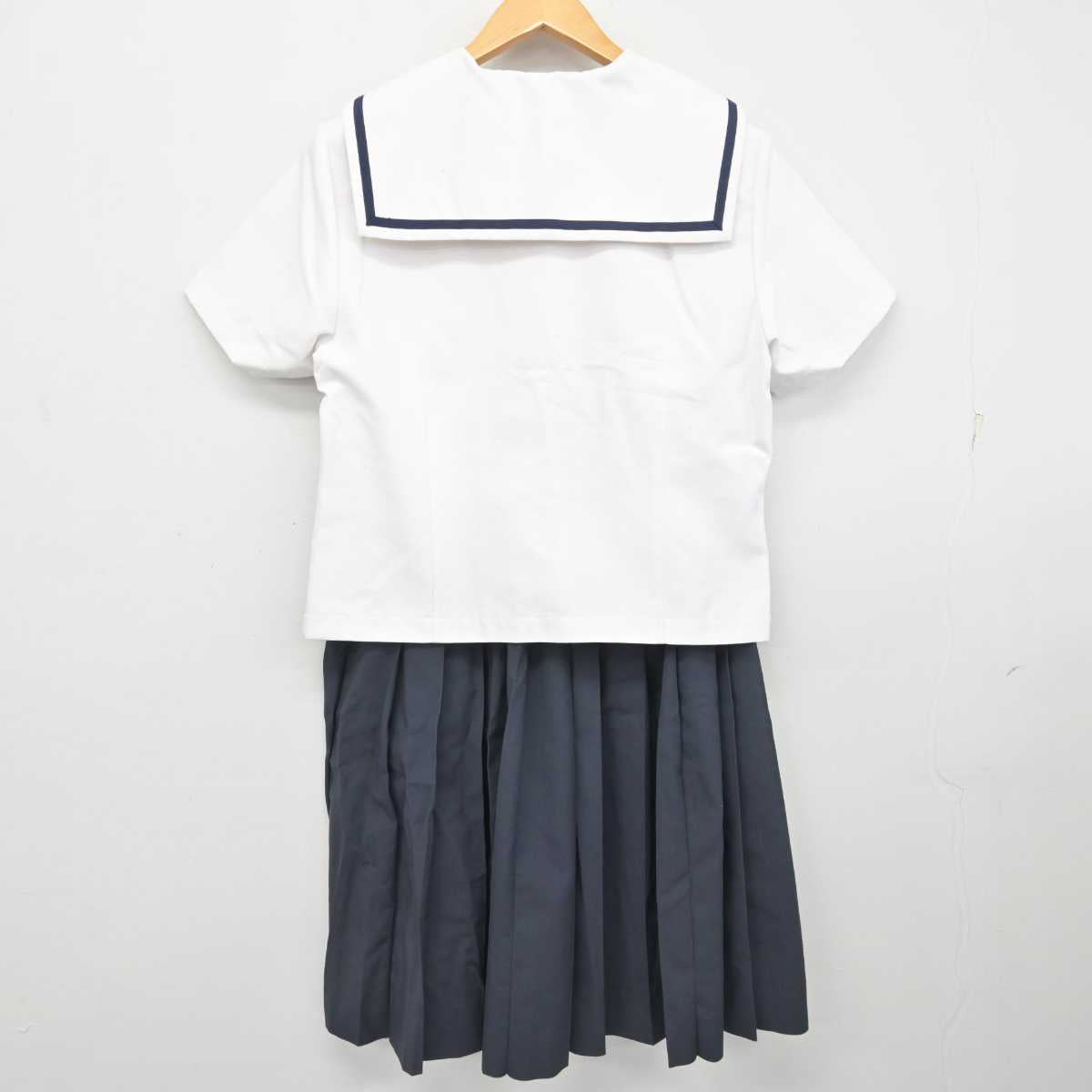 【中古】石川県 野々市中学校 女子制服 2点 (セーラー服・スカート) sf078596