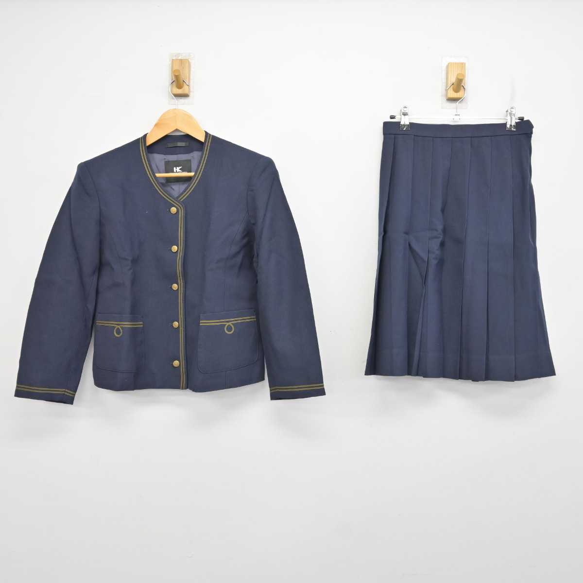 【中古】大分県 平松学園 大分東明高等学校 女子制服 2点 (ブレザー・スカート) sf078633