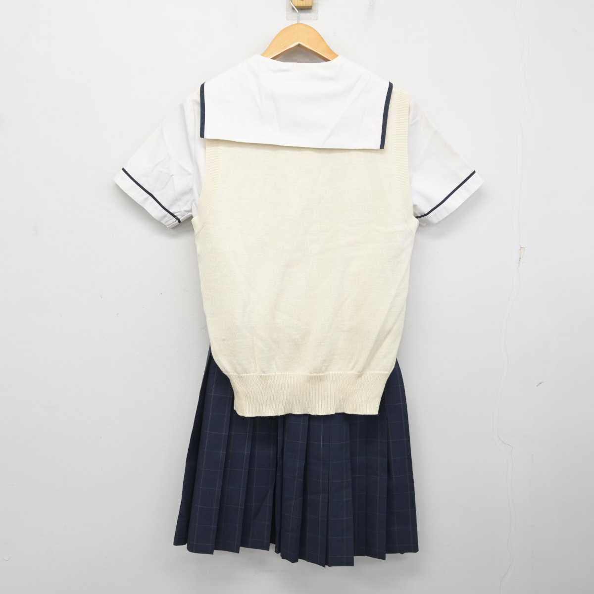 【中古】富山県 新湊高等学校 女子制服 3点 (ニットベスト・セーラー服・スカート) sf078657