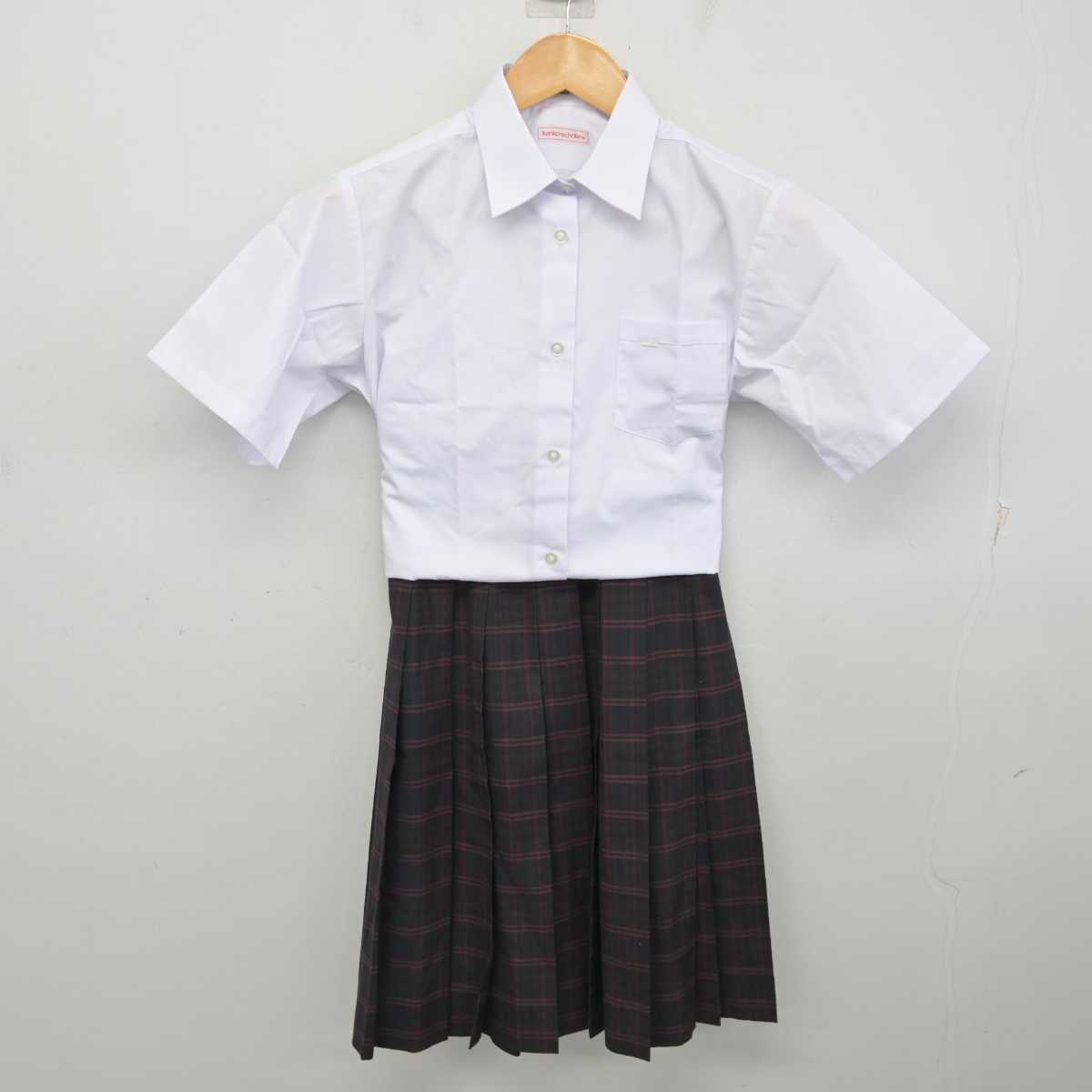 【中古】京都府 日新中学校 女子制服 2点 (シャツ・スカート) sf078700