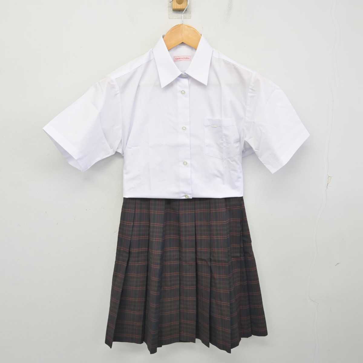 【中古】京都府 日新中学校 女子制服 2点 (シャツ・スカート) sf078701