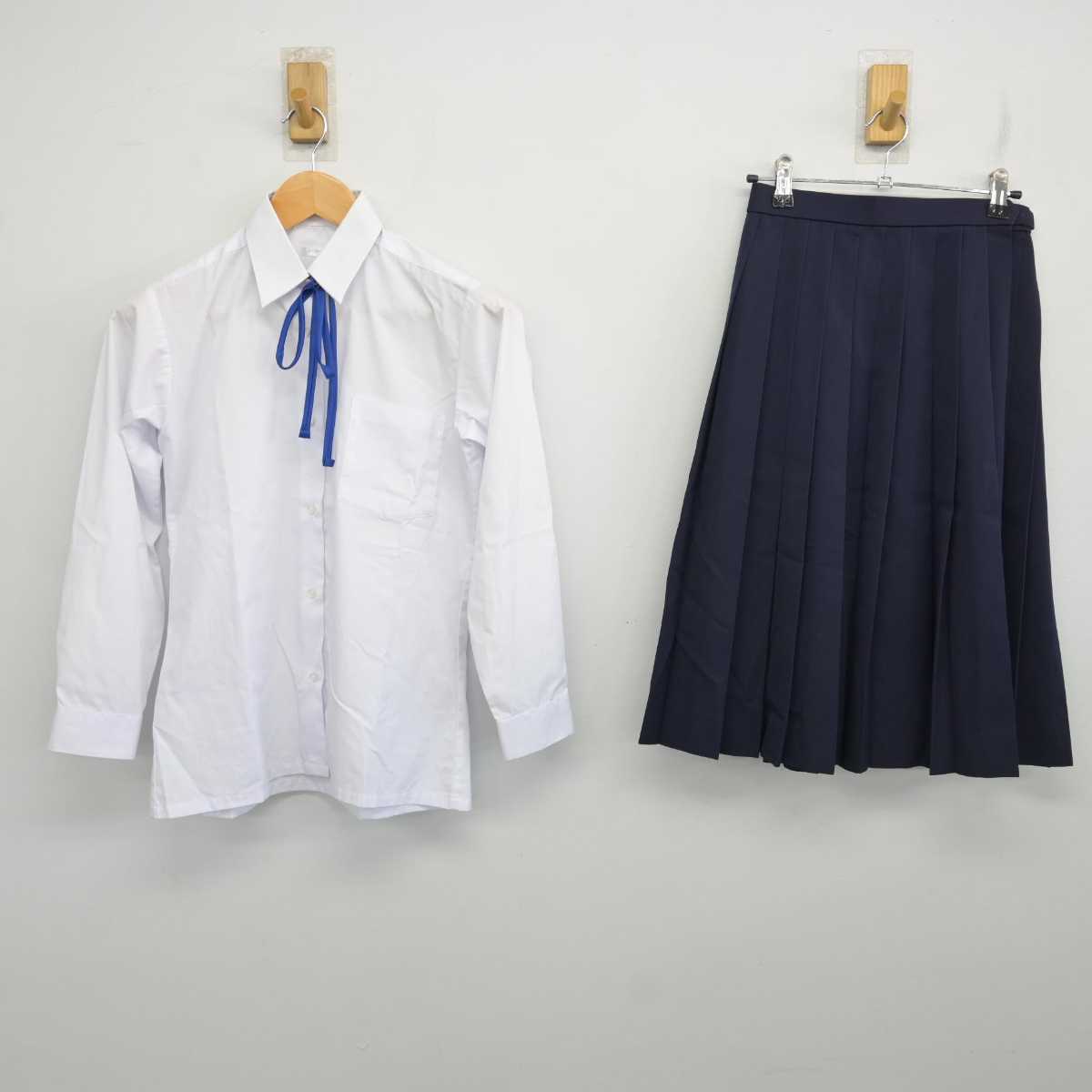 【中古】新潟県 城西中学校 女子制服 3点 (シャツ・スカート) sf078721