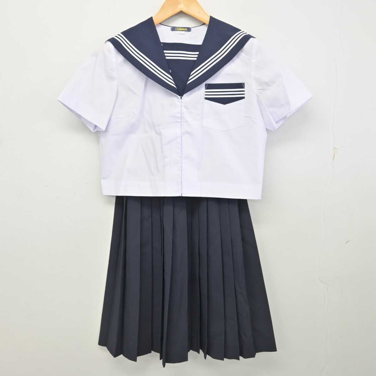 【中古】静岡県 森町立旭が丘中学校 女子制服 2点 (セーラー服・スカート) sf078732