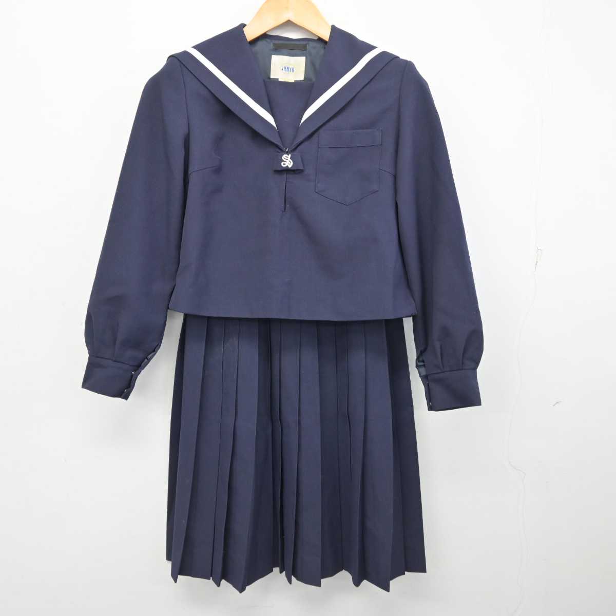 【中古】兵庫県 書写中学校 女子制服 2点 (セーラー服・スカート) sf078755