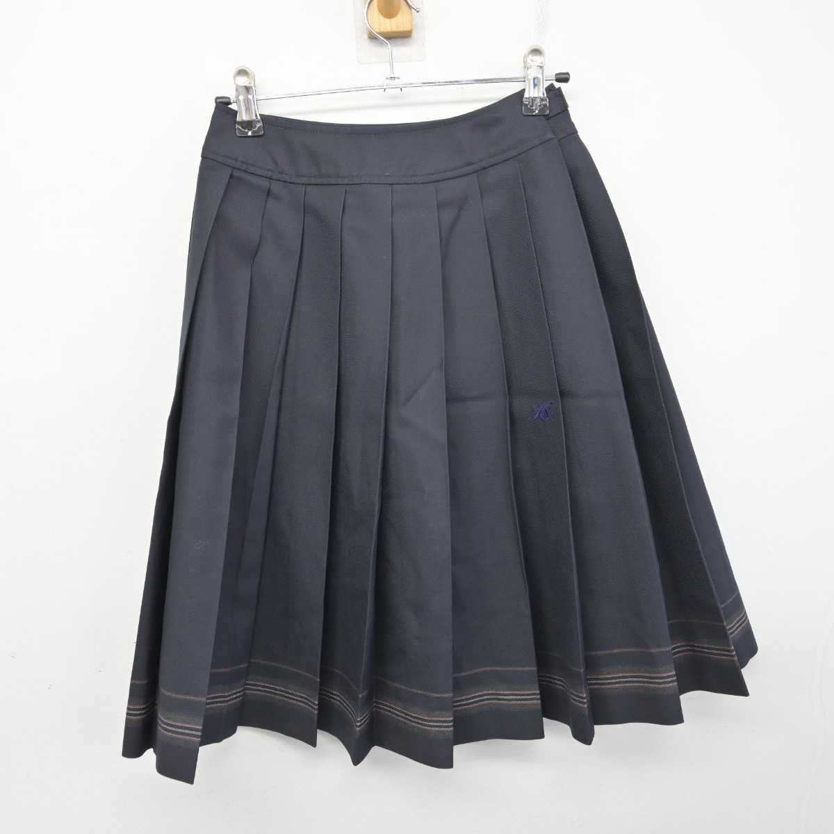 【中古】北海道 札幌市立北白石中学校 女子制服 4点 (ブレザー・ニットベスト・スカート) sf078797