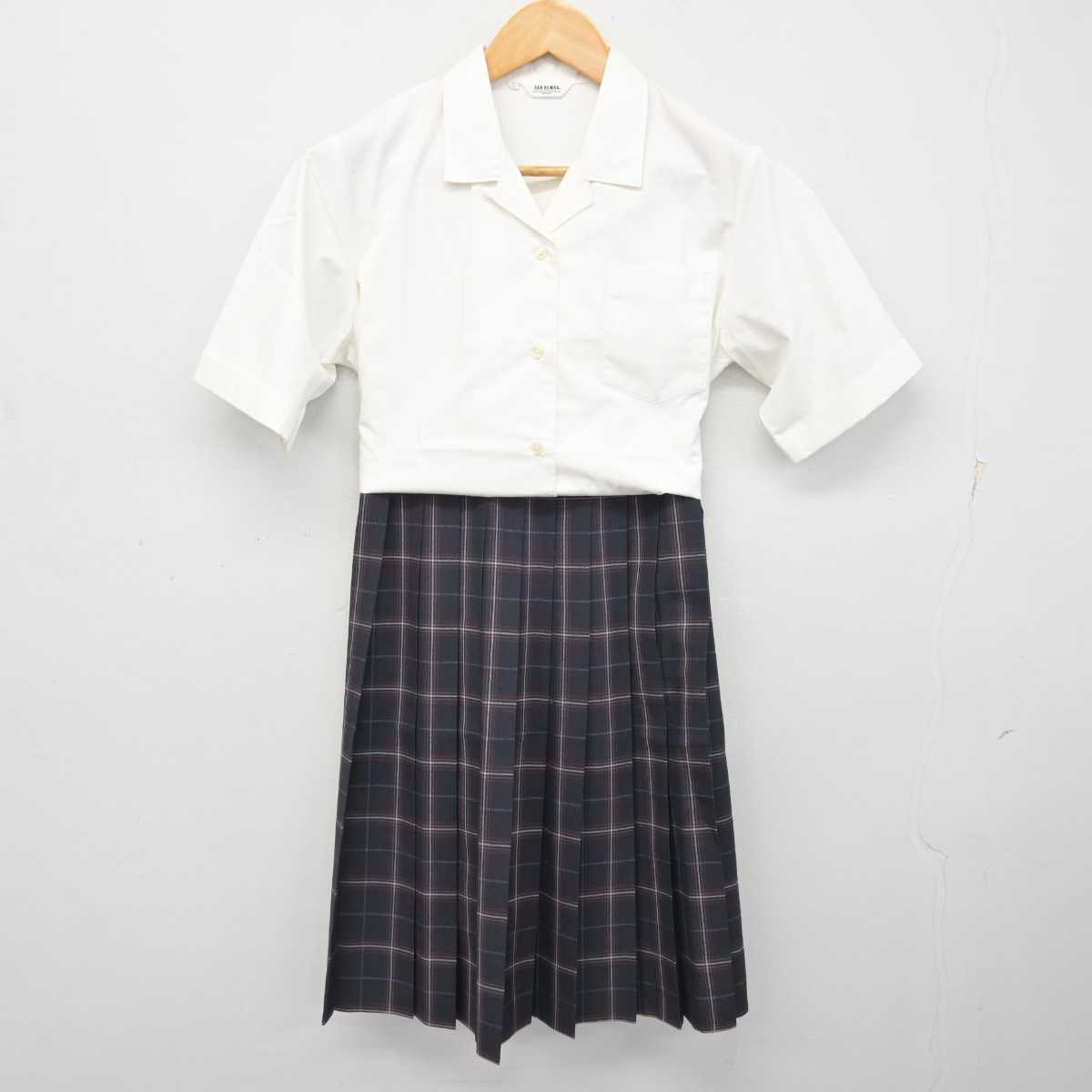 【中古】山形県 米沢市立第一中学校 女子制服 3点 (シャツ・スカート) sf078880